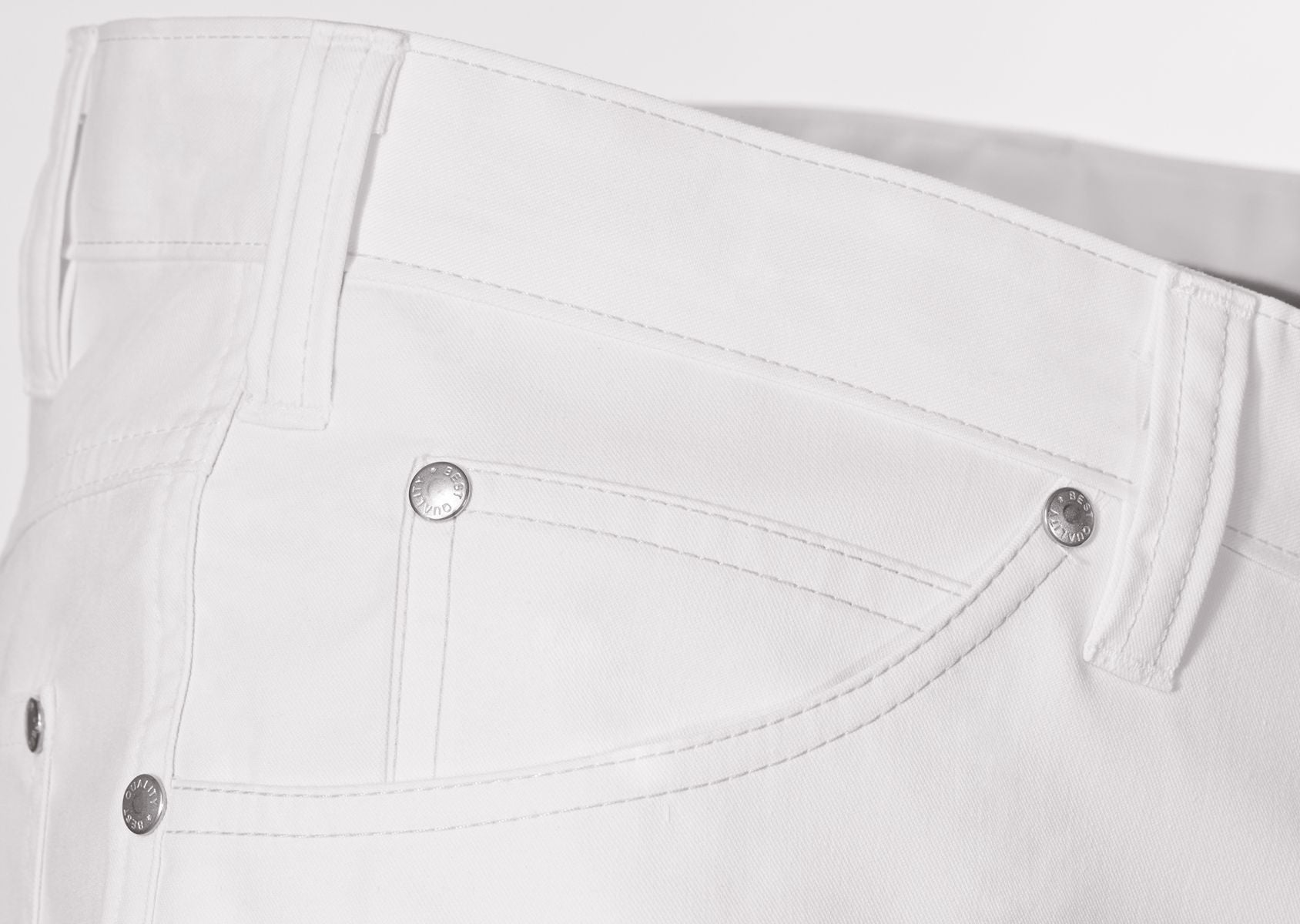 BP® stretch herenjeans wit met five-pocket design en sierstiksel