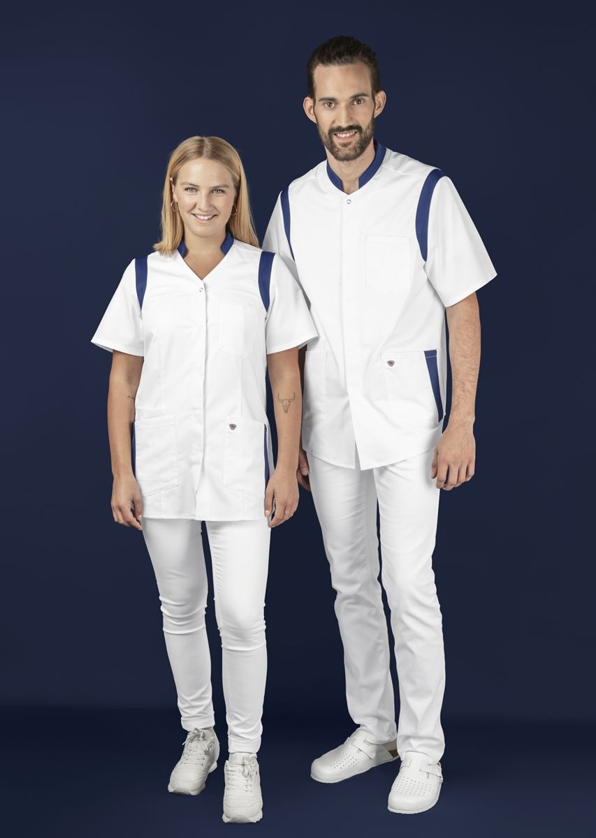 BP stretch dames zorgtuniek wit met nachtblauw met drukknoopsluiting en moderne pasvorm