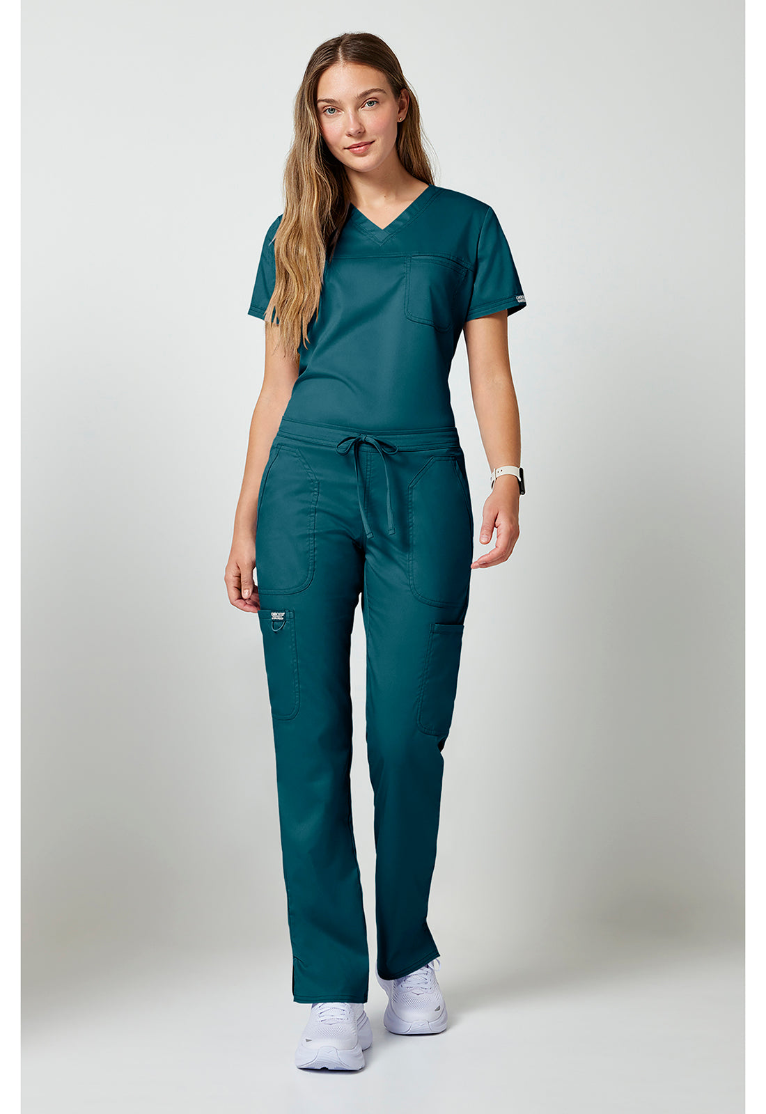 Cherokee Workwear Mid-rise jeans met gematigde uitlopende pijpen en trekkoord met cargozakken en 2-way stretch WWE120