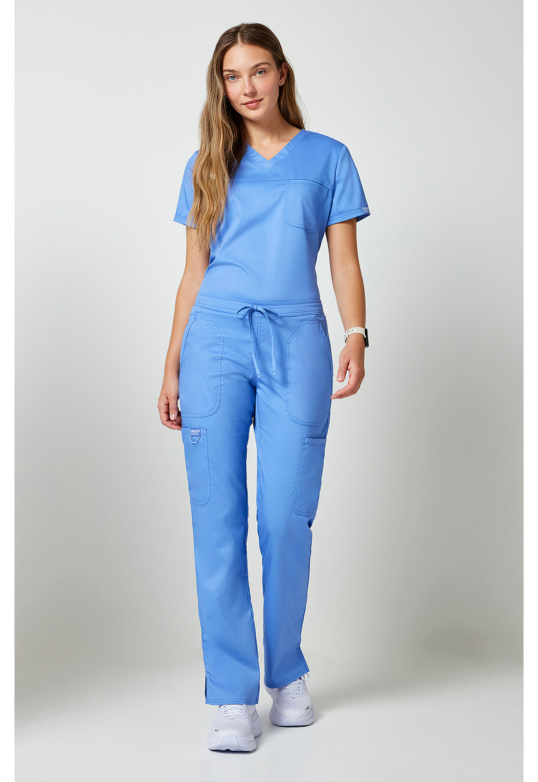 Cherokee Workwear Mid-rise jeans met gematigde uitlopende pijpen en trekkoord met cargozakken en 2-way stretch WWE120