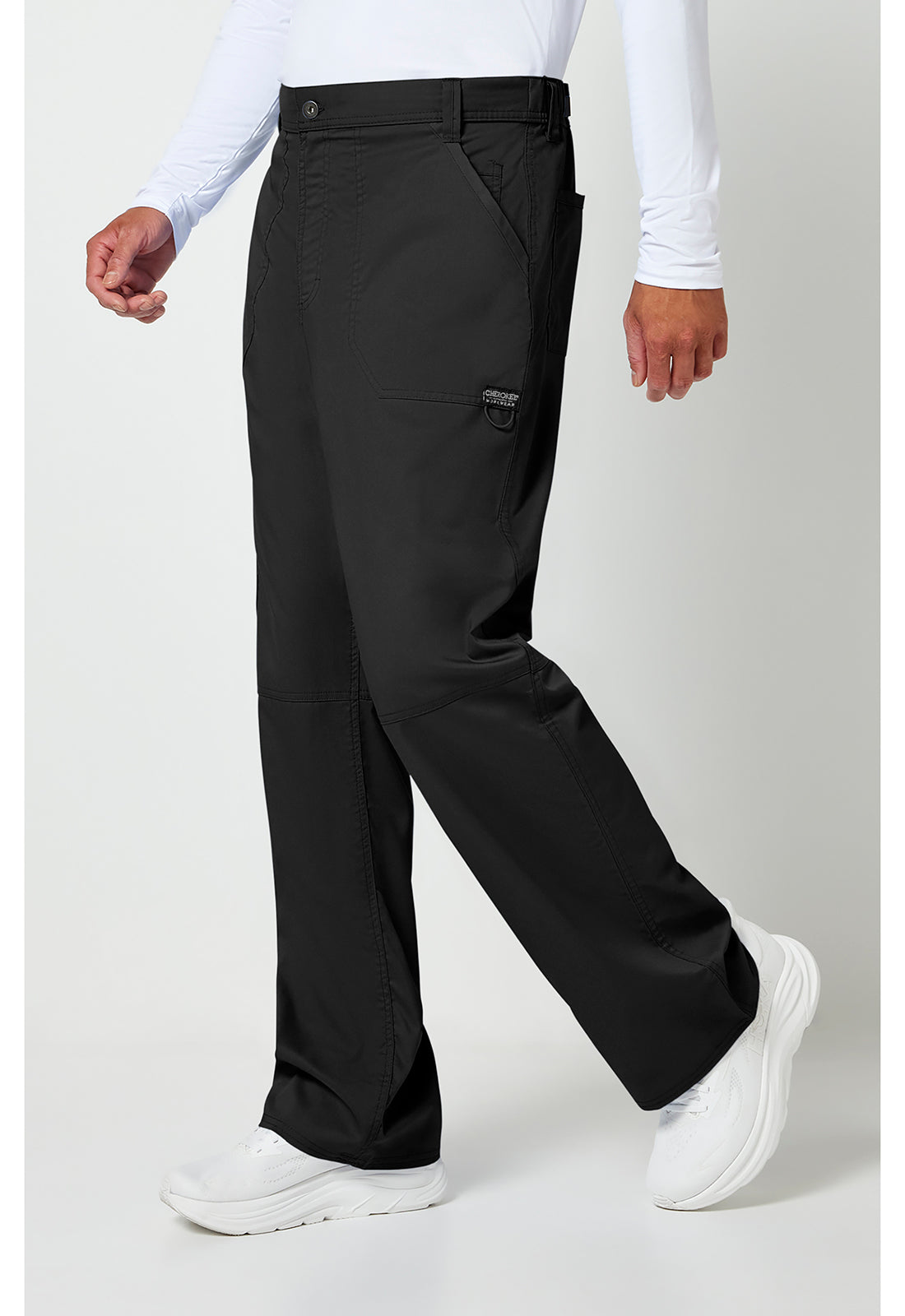 Herenbroek met middelhoge taille en taps toelopende pijpen met 7 zakken en 2-way stretch WWE140