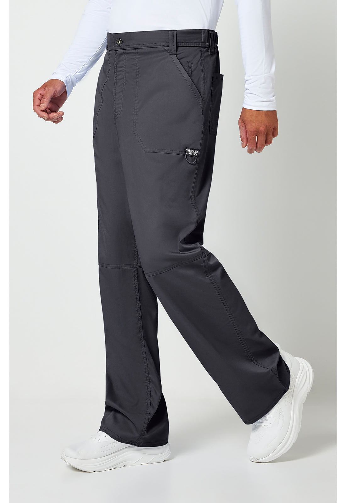 Herenbroek met middelhoge taille en taps toelopende pijpen met 7 zakken en 2-way stretch WWE140