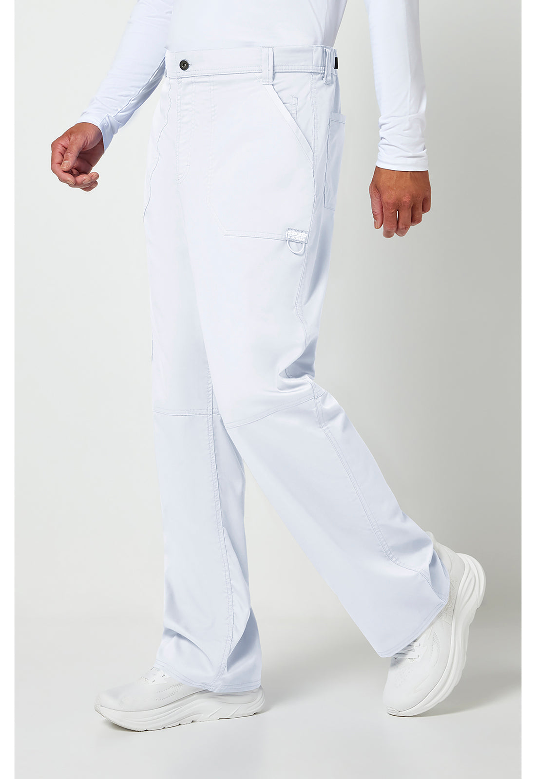 Herenbroek met middelhoge taille en taps toelopende pijpen met 7 zakken en 2-way stretch WWE140