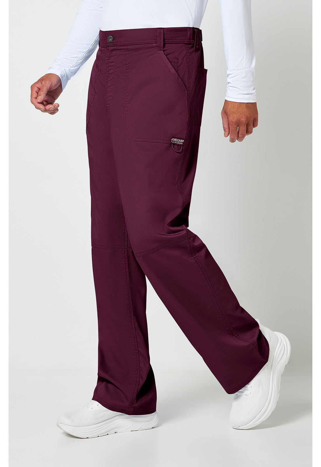 Herenbroek met middelhoge taille en taps toelopende pijpen met 7 zakken en 2-way stretch WWE140