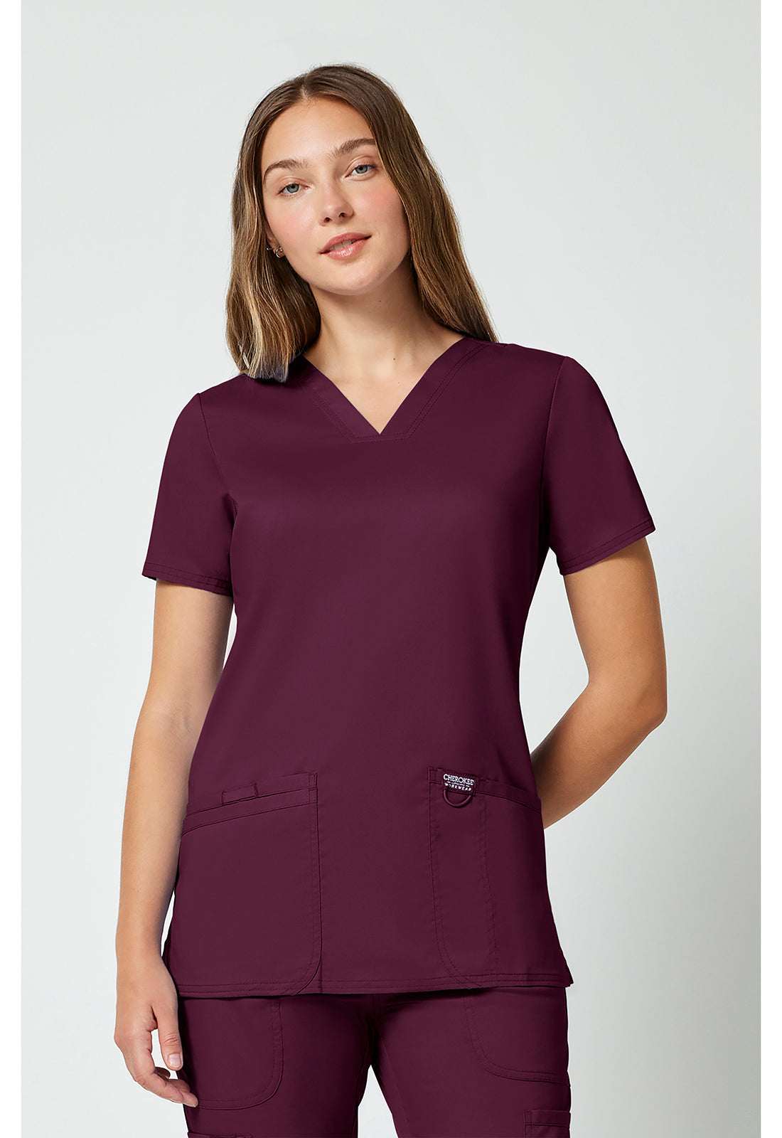 Cherokee Workwear Top met V-hals met prinsessennaden, instrumentlus en 2-way stretch WWE620